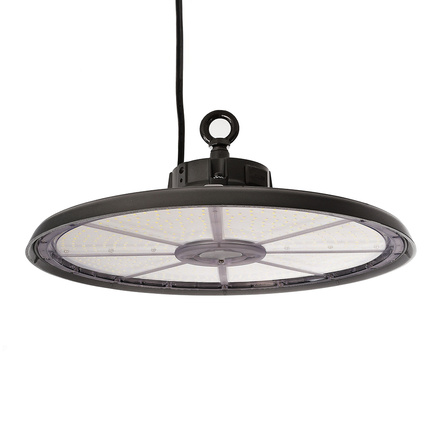 Hallen&shy;strahler bei K&K Elektrotechnik in Fürth