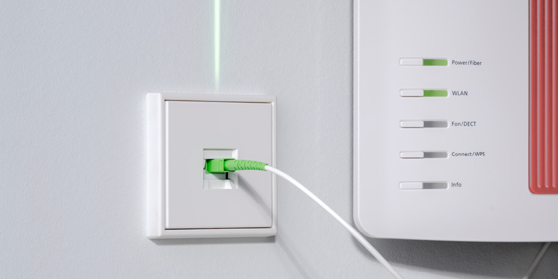 Die neuen Glasfaser-Anschlussdosen bei K&K Elektrotechnik in Fürth